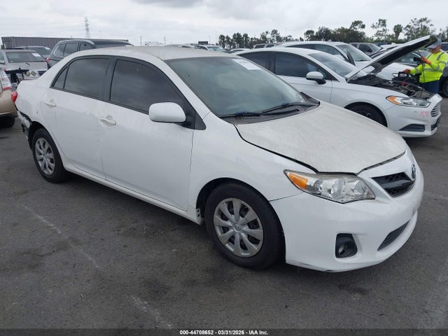 2011 TOYOTA COROLLA LE