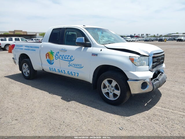 2013 TOYOTA TUNDRA GRADE 5.7L V8