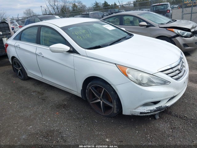 HYUNDAI SONATA SE 2.0T - 1