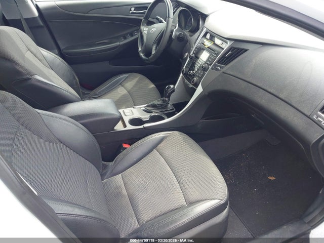 HYUNDAI SONATA SE 2.0T - 5