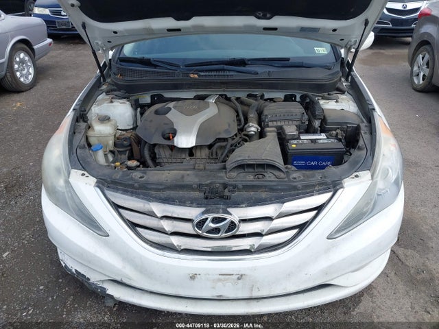 HYUNDAI SONATA SE 2.0T - 6