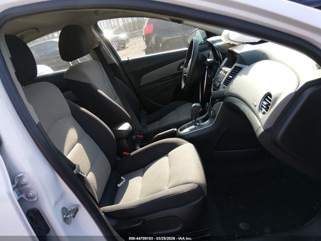 CHEVROLET CRUZE LS AUTO - 5