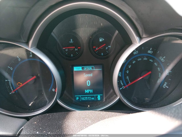 CHEVROLET CRUZE LS AUTO - 7