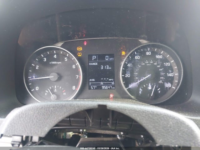 HYUNDAI ELANTRA SE - 7