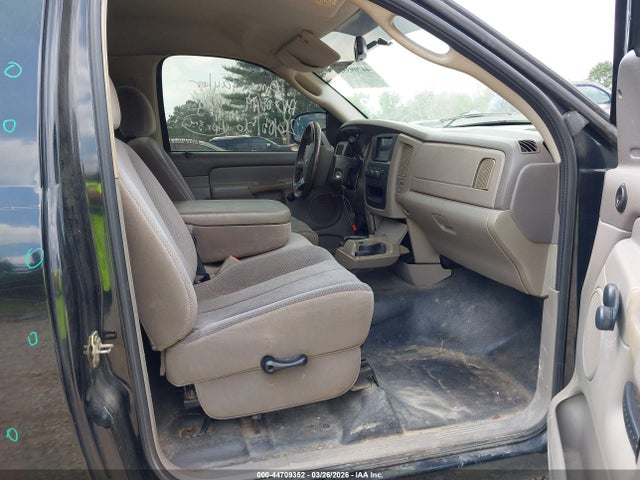 DODGE RAM 1500 ST - 5