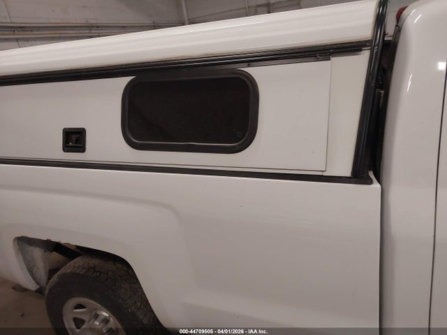 CHEVROLET SILVERADO 1500 WT - 8