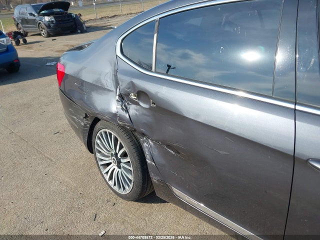 KIA CADENZA PREMIUM - 6