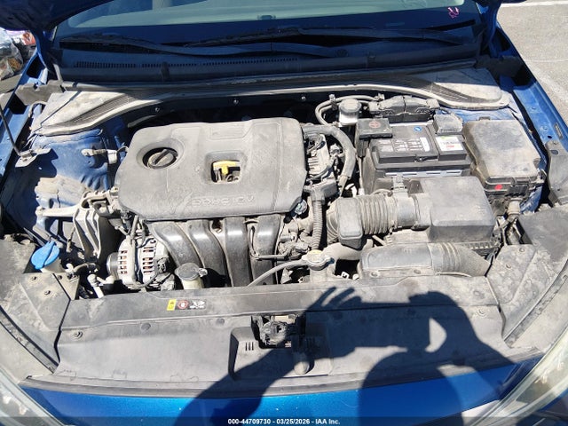 HYUNDAI ELANTRA SEL - 10