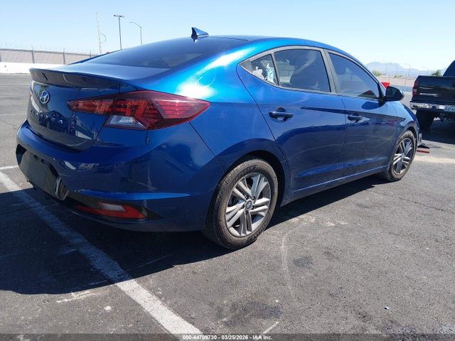 HYUNDAI ELANTRA SEL - 4