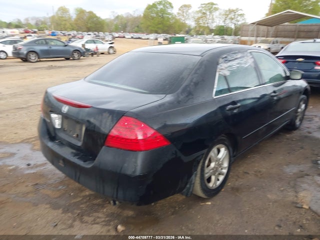 HONDA ACCORD 2.4 SE - 4