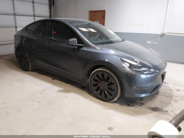 2022 TESLA MODEL Y PERFORMANCE DUAL MOTOR ALL-WHEEL DRIVE