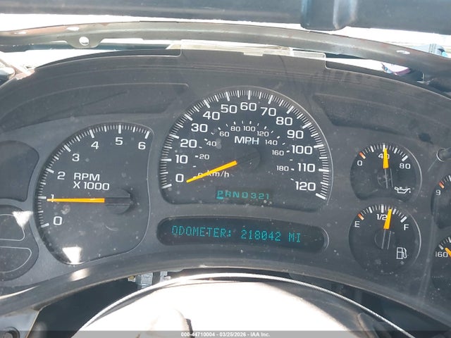 CHEVROLET AVALANCHE 1500 - 7