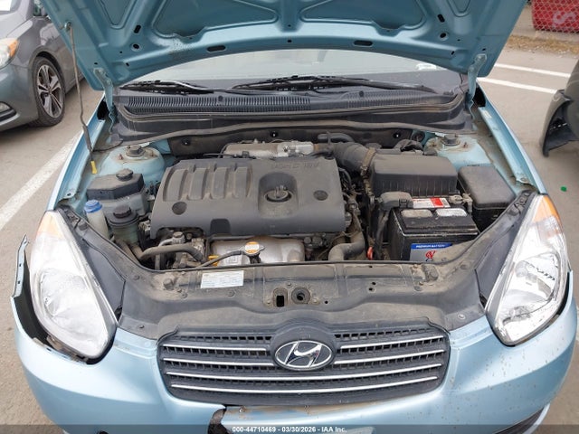 HYUNDAI ACCENT GLS - 10