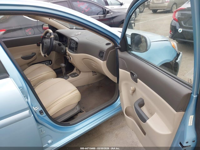 HYUNDAI ACCENT GLS - 5