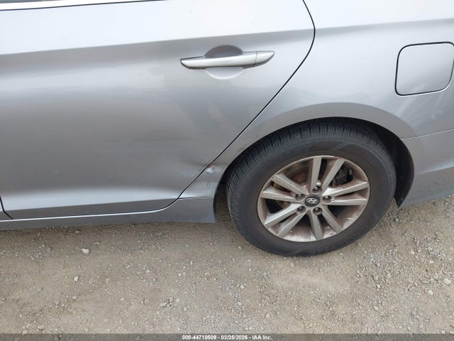 HYUNDAI SONATA SE - 6