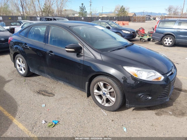FORD FOCUS SE - 1