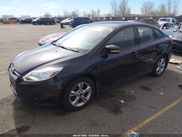 FORD FOCUS SE - 2