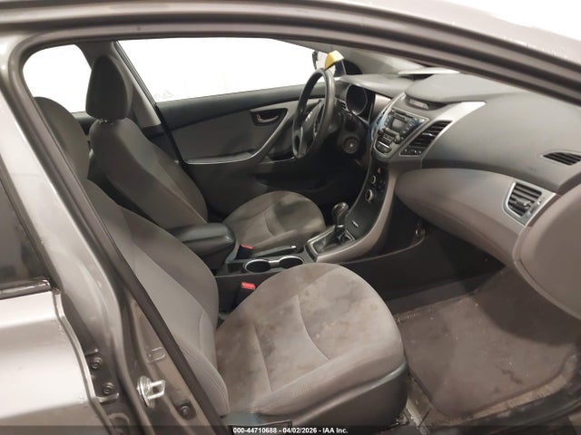 2014 Hyundai ELANTRA SE 照片 5