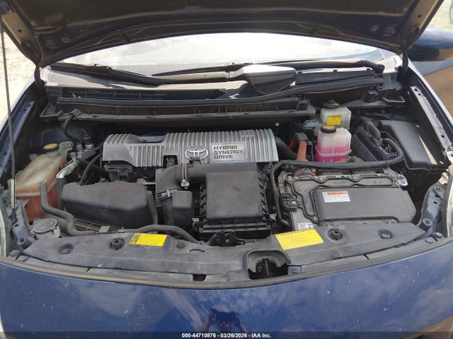 TOYOTA PRIUS - 10