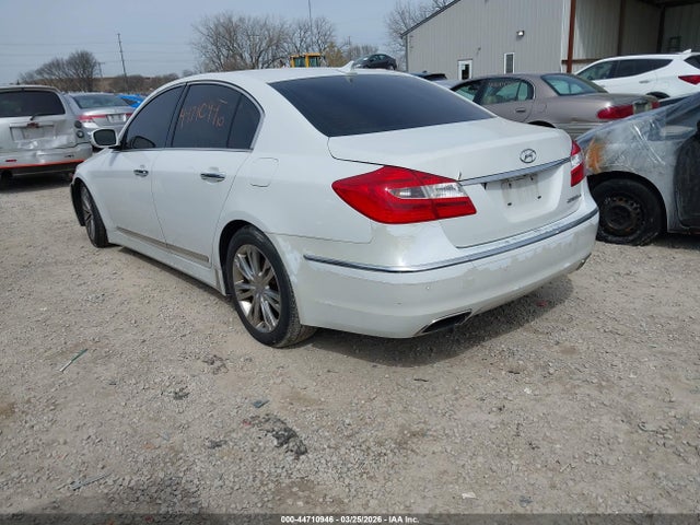 HYUNDAI GENESIS 4.6 - 3
