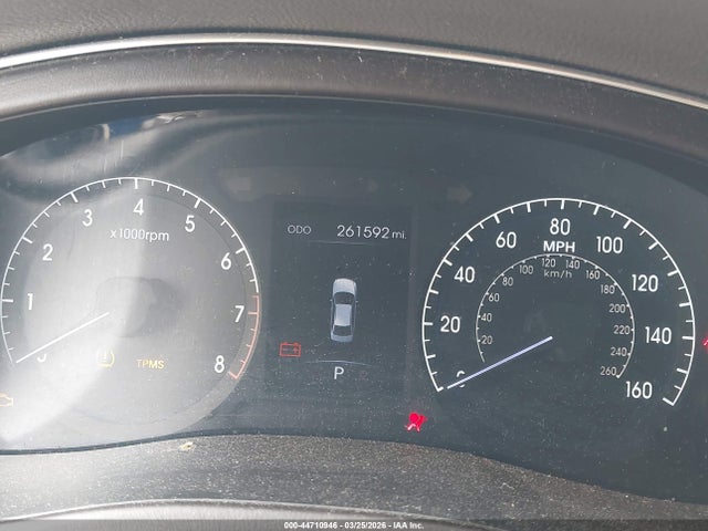 HYUNDAI GENESIS 4.6 - 7