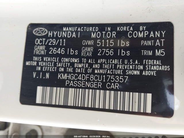 HYUNDAI GENESIS 4.6 - 9