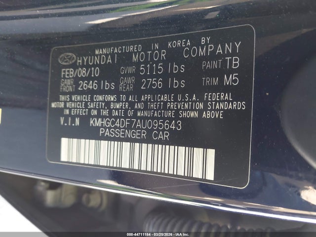 HYUNDAI GENESIS 4.6 - 9