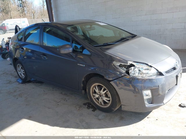 TOYOTA PRIUS - 1