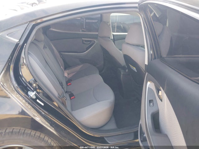 صورة 8 لـ 2013 Hyundai ELANTRA GLS