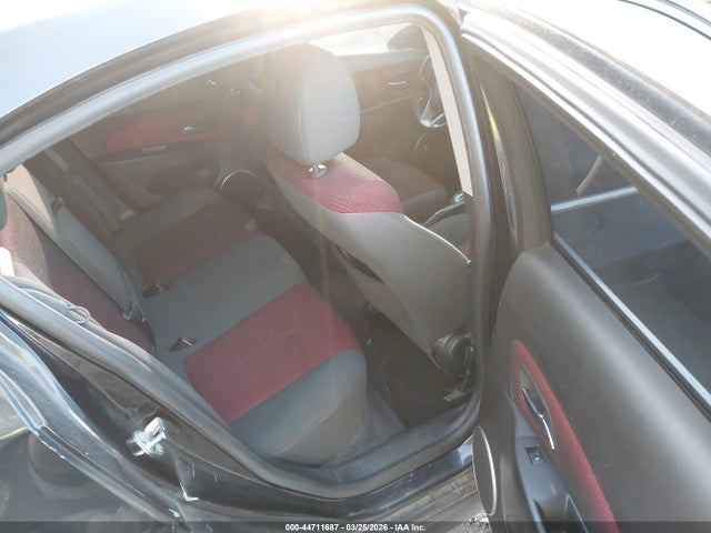 CHEVROLET CRUZE 1LT - 8