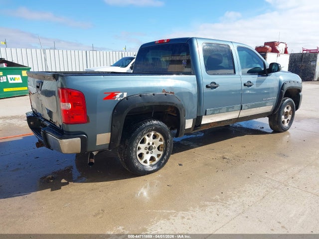 CHEVROLET SILVERADO 1500 LT1 - 4