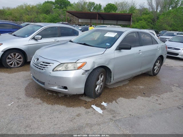 TOYOTA CAMRY - 6