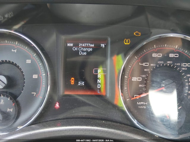 DODGE CHARGER SXT - 7