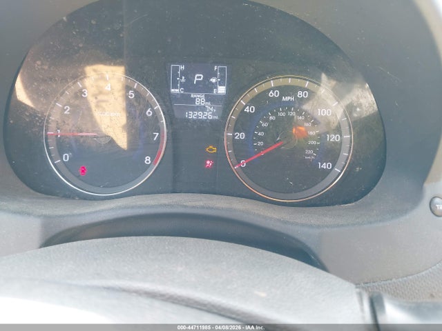 HYUNDAI ACCENT SE - 7