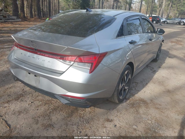 HYUNDAI ELANTRA SEL - 4