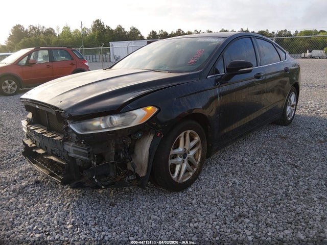 FORD FUSION SE - 2