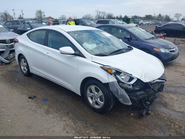 HYUNDAI ELANTRA SE - 1