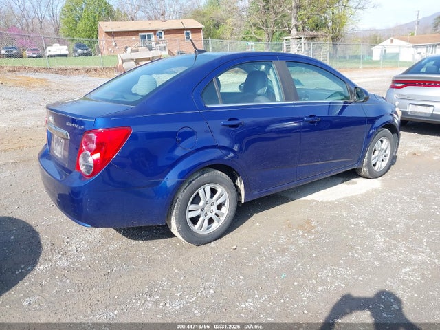 CHEVROLET SONIC LT AUTO - 4