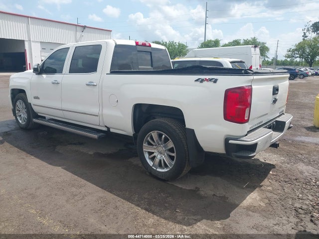 CHEVROLET SILVERADO 1500 HIGH COUNTRY - 3