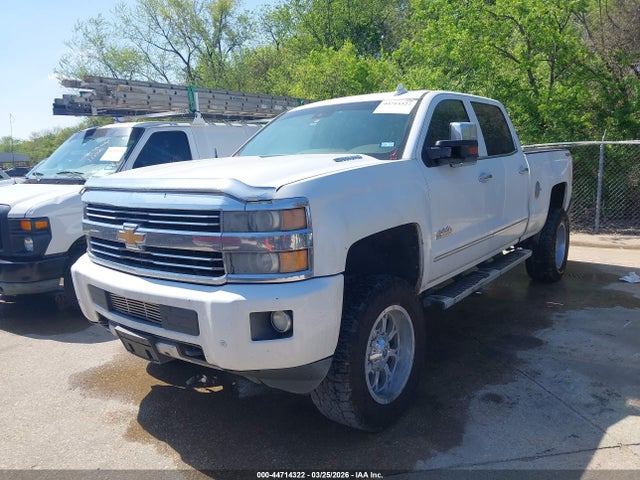 CHEVROLET SILVERADO 2500HD HIGH COUNTRY - 2