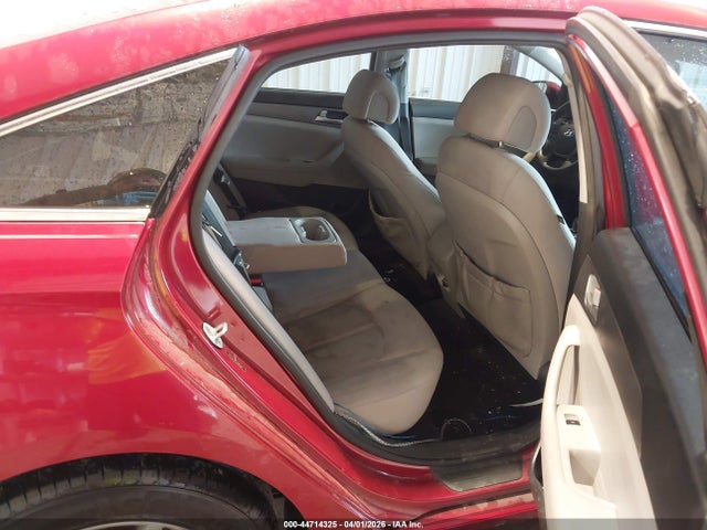 HYUNDAI SONATA SE - 8