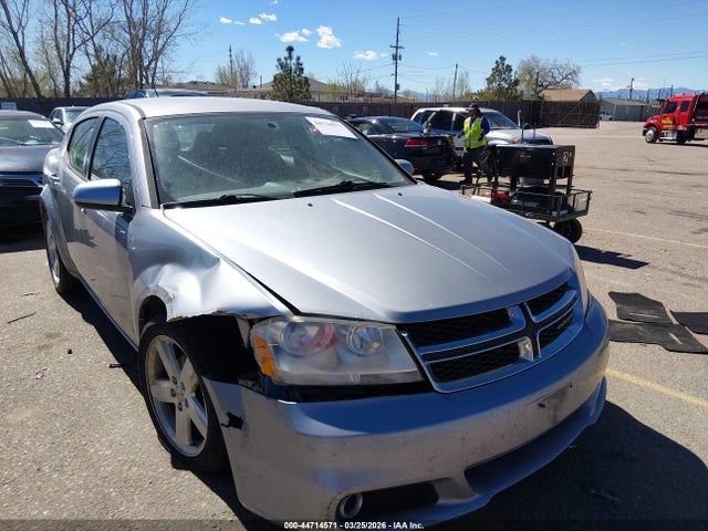 DODGE AVENGER SXT - 1