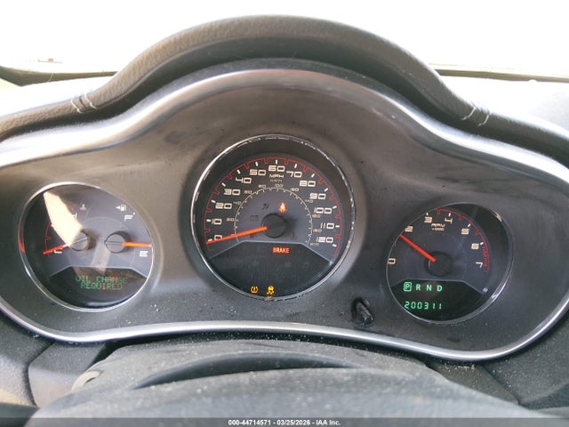 DODGE AVENGER SXT - 7