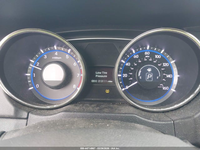 HYUNDAI SONATA SE 2.0T - 7