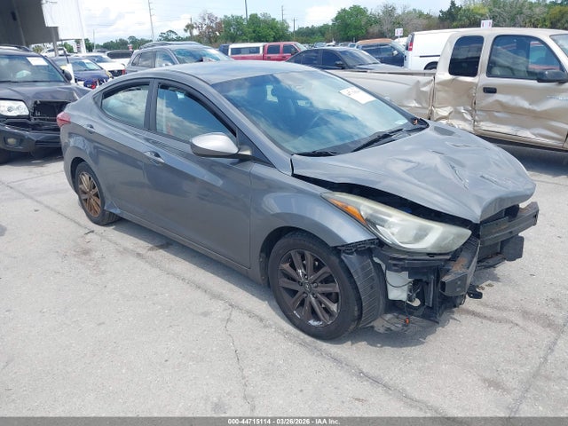 HYUNDAI ELANTRA SE - 1