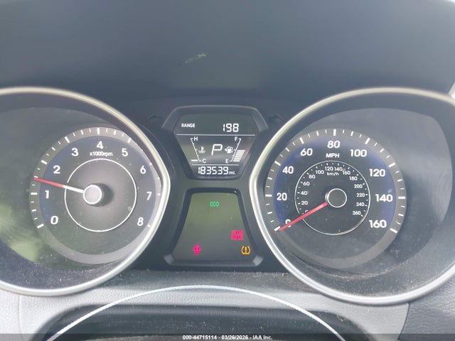 HYUNDAI ELANTRA SE - 7