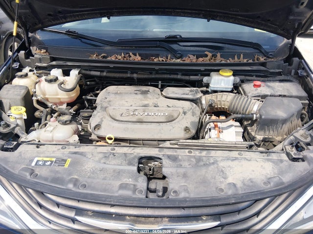 2018 CHRYSLER PACIFICA HYBRID TOURING PLUS 10