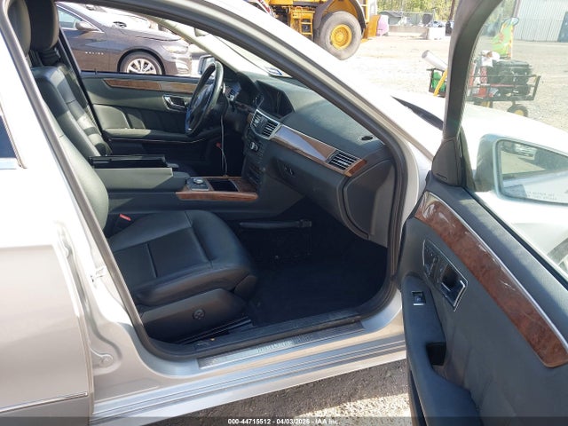 MERCEDES-BENZ E-CLASS - 5