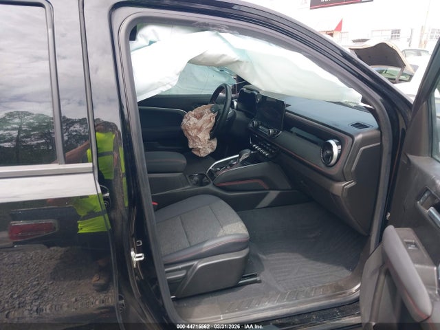 CHEVROLET COLORADO - 5