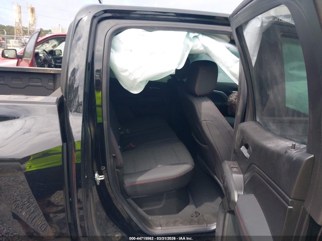 CHEVROLET COLORADO - 8